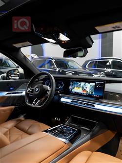 بي ام دبليو الفئة 7